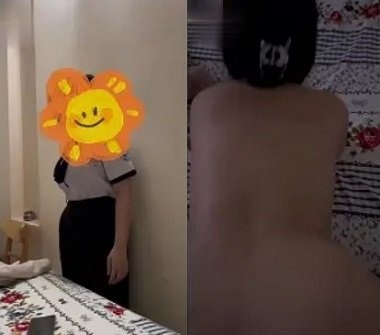 Đồng phục học sinh giấu body sexy phụ huynh